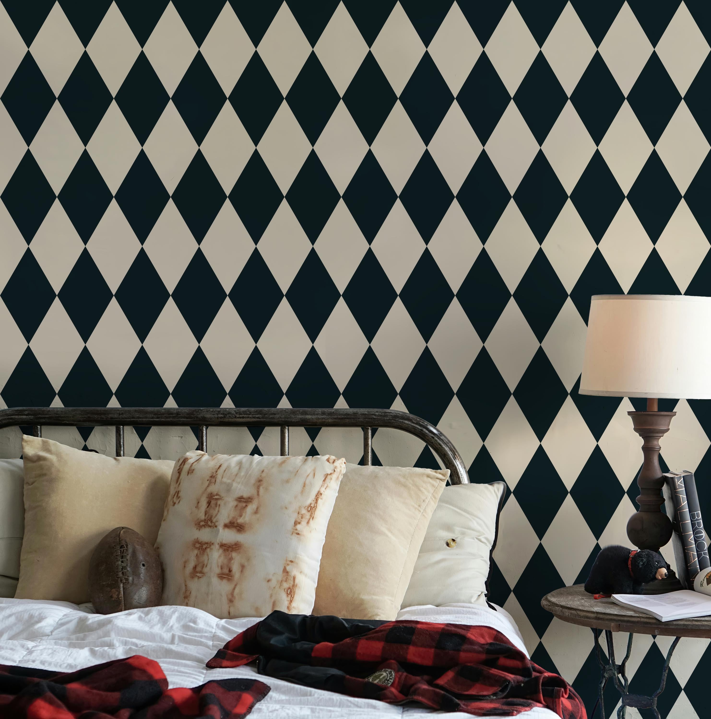 Black and Cream Diamond Wallpaper: vintage elegant checkerboard Harlequin Pattern - FREE SHIPPING