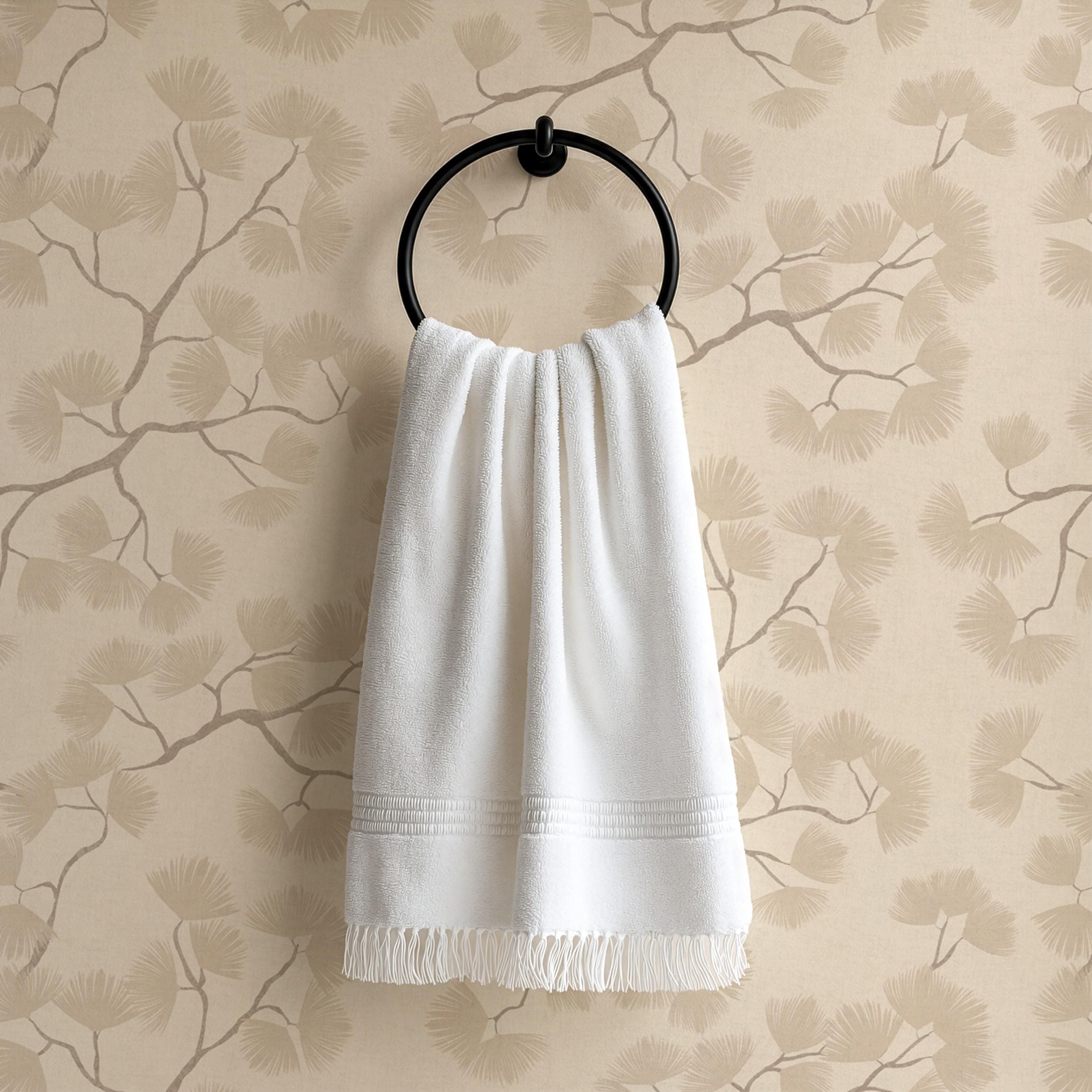 Beige Pine Branch Wallpaper – Minimalist Woodland Wall Decor (Peel and Stick)